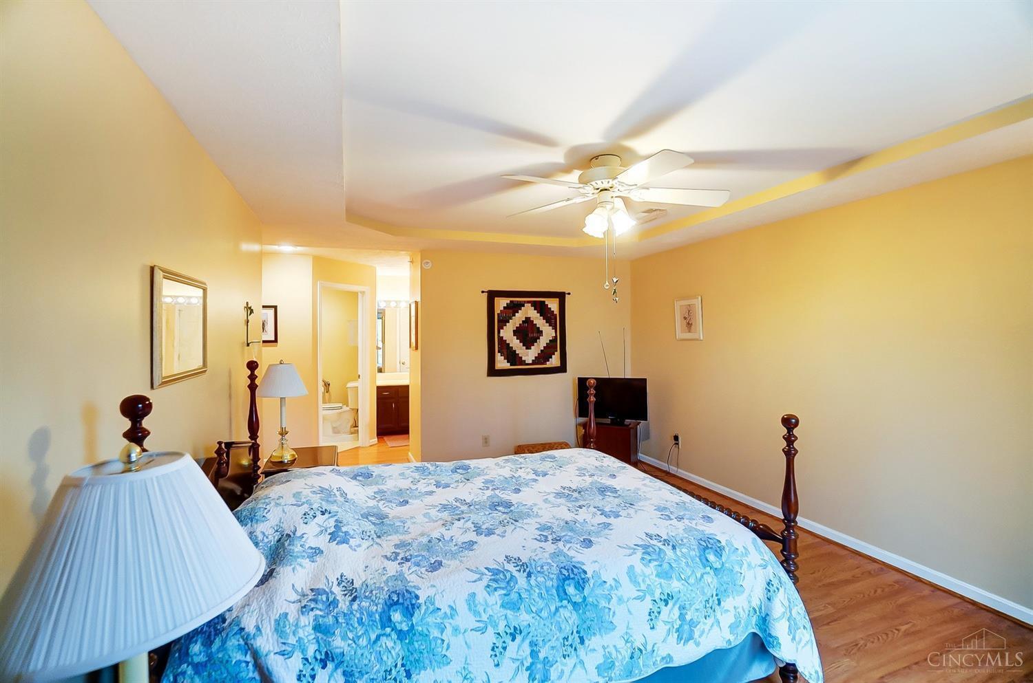 4320 Regency Ridge Court 204