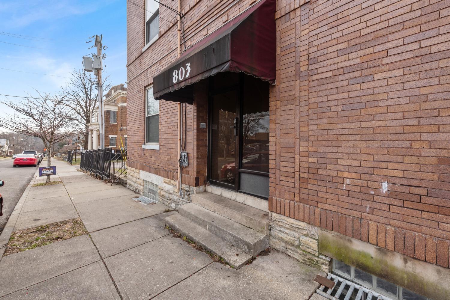 803 Windham Avenue