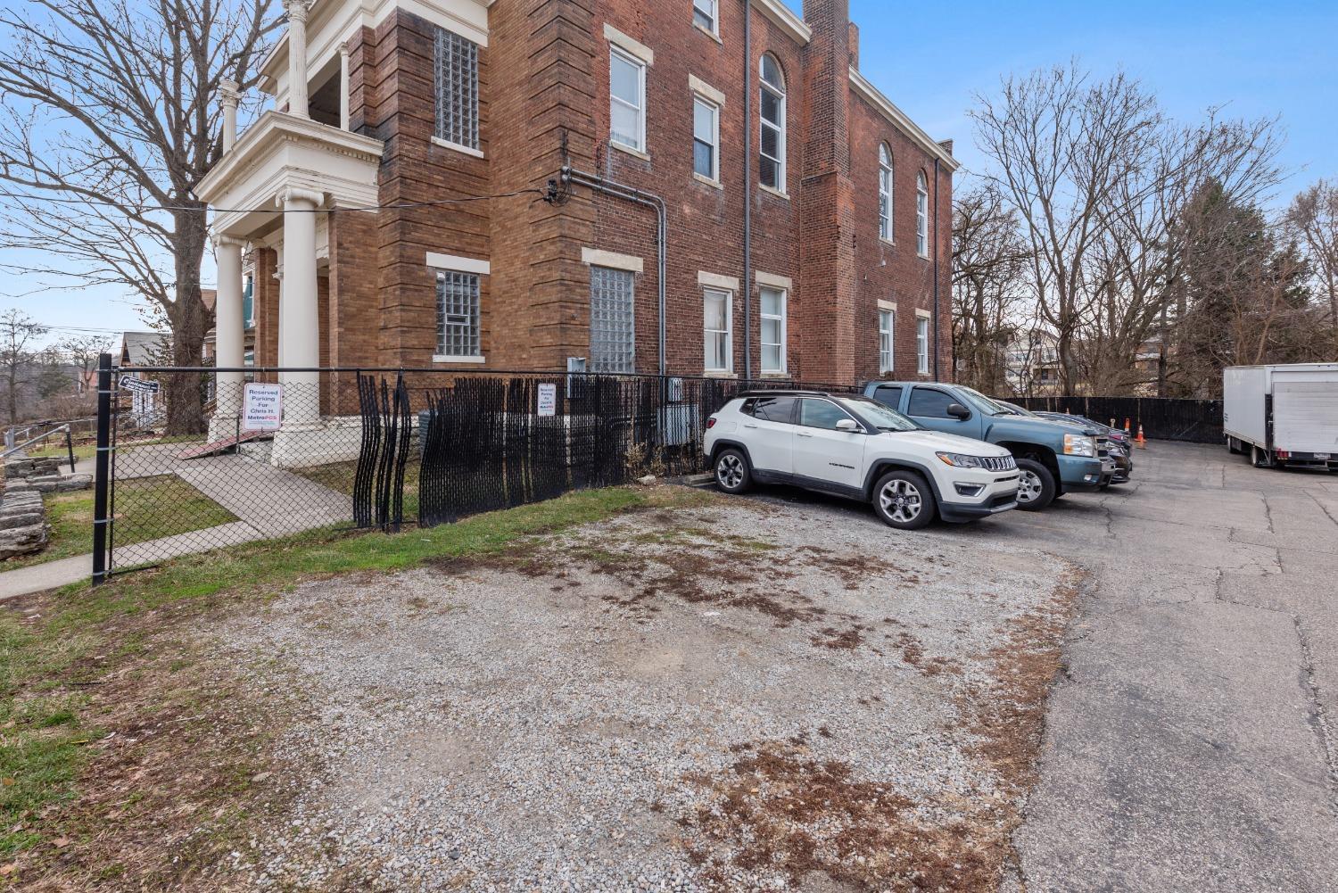 803 Windham Avenue