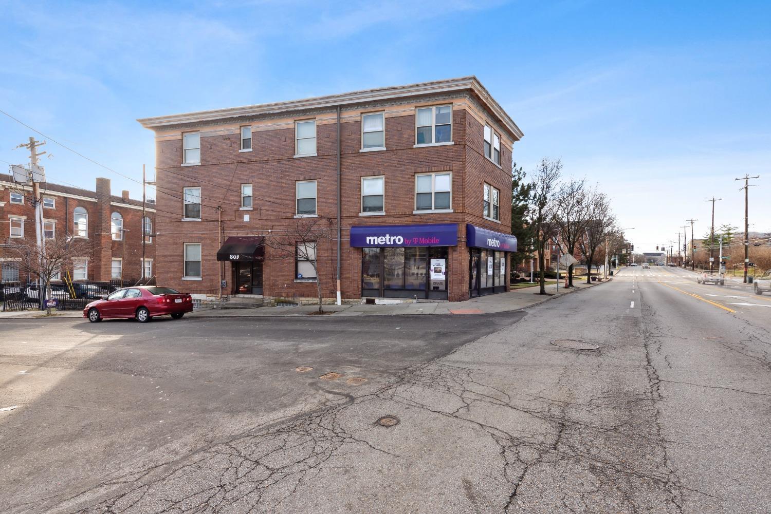 803 Windham Avenue