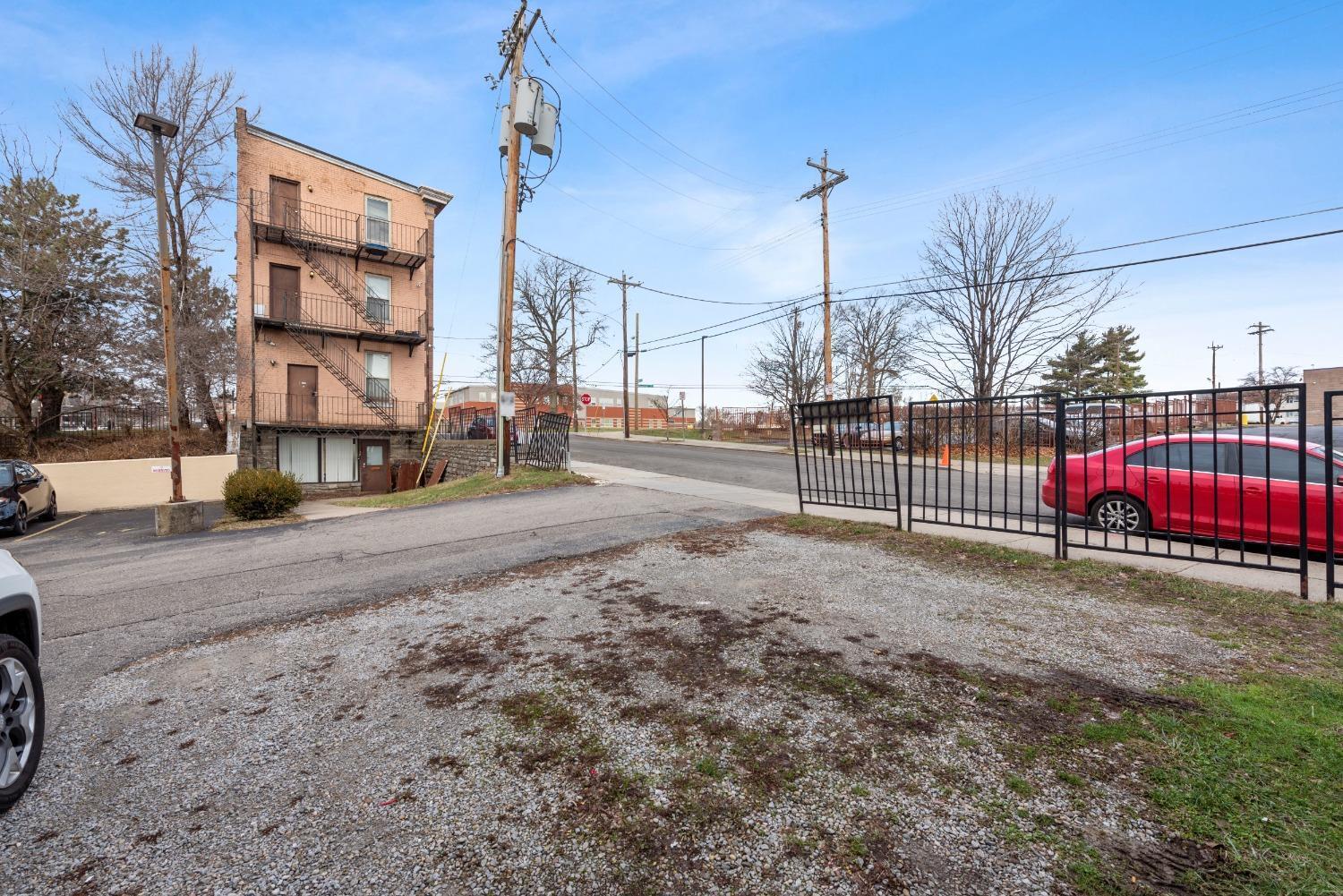 803 Windham Avenue