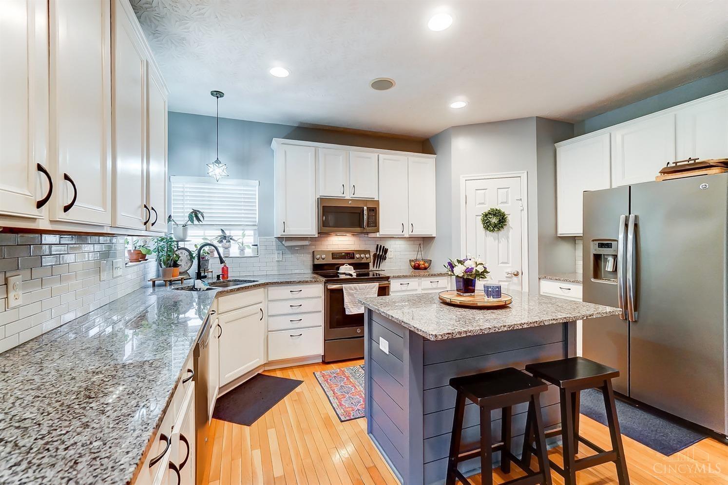1205 Glenwood Trail