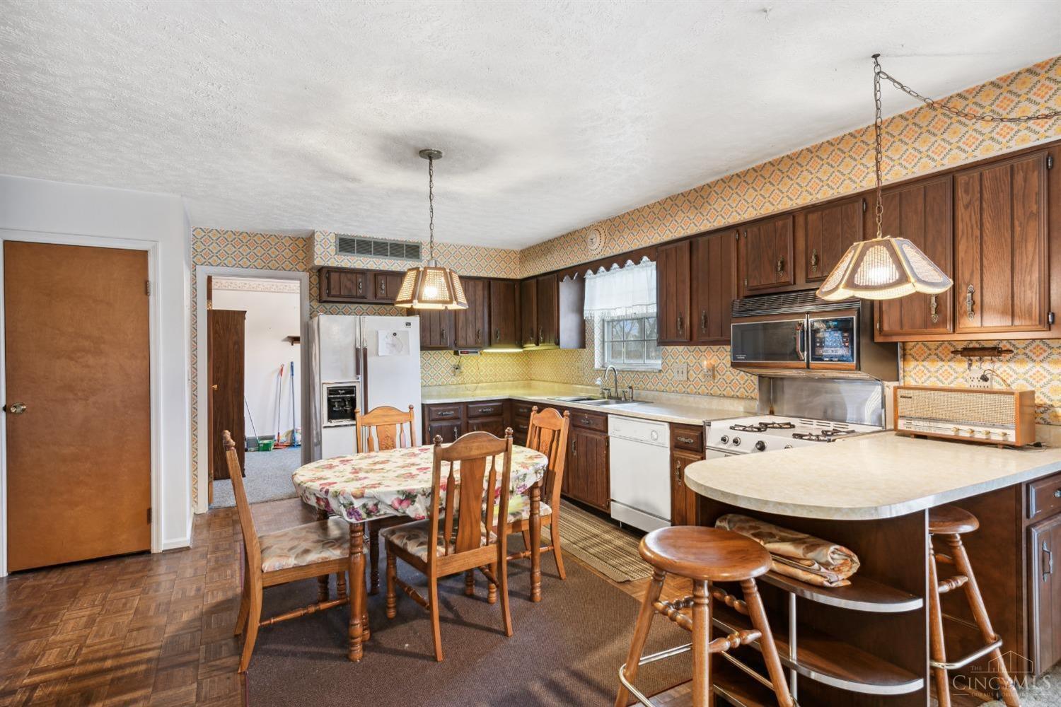 5534 Mississippi Drive