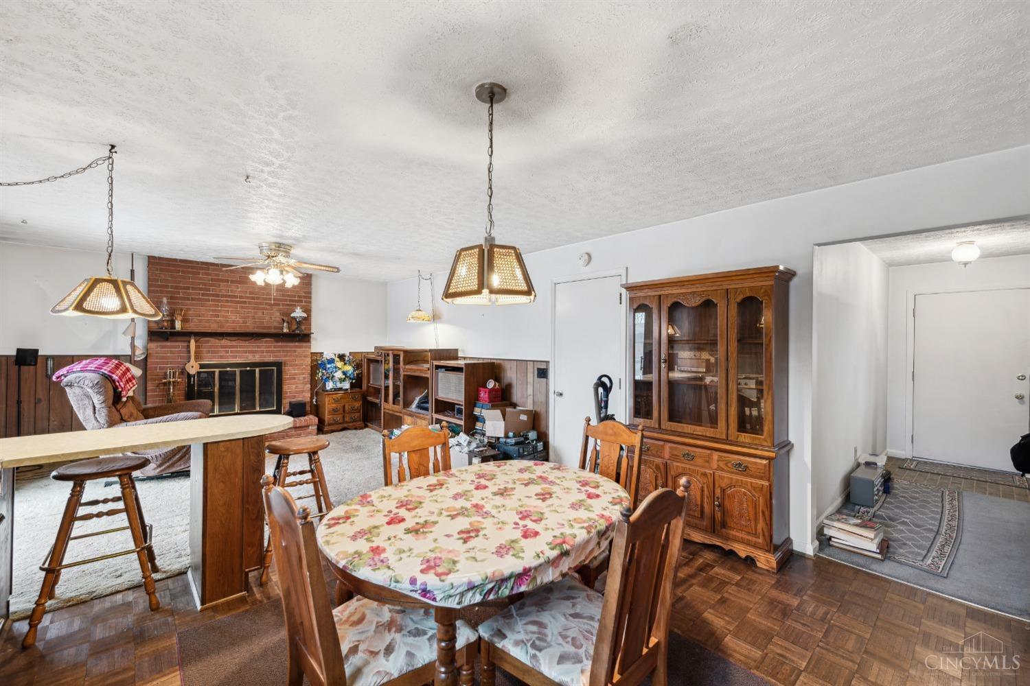 5534 Mississippi Drive