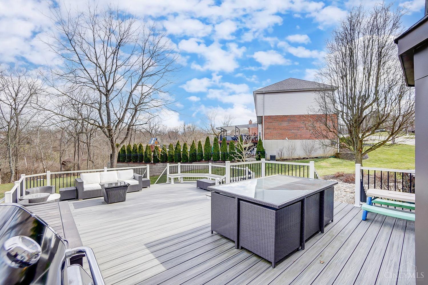 524 Laurelwood Drive