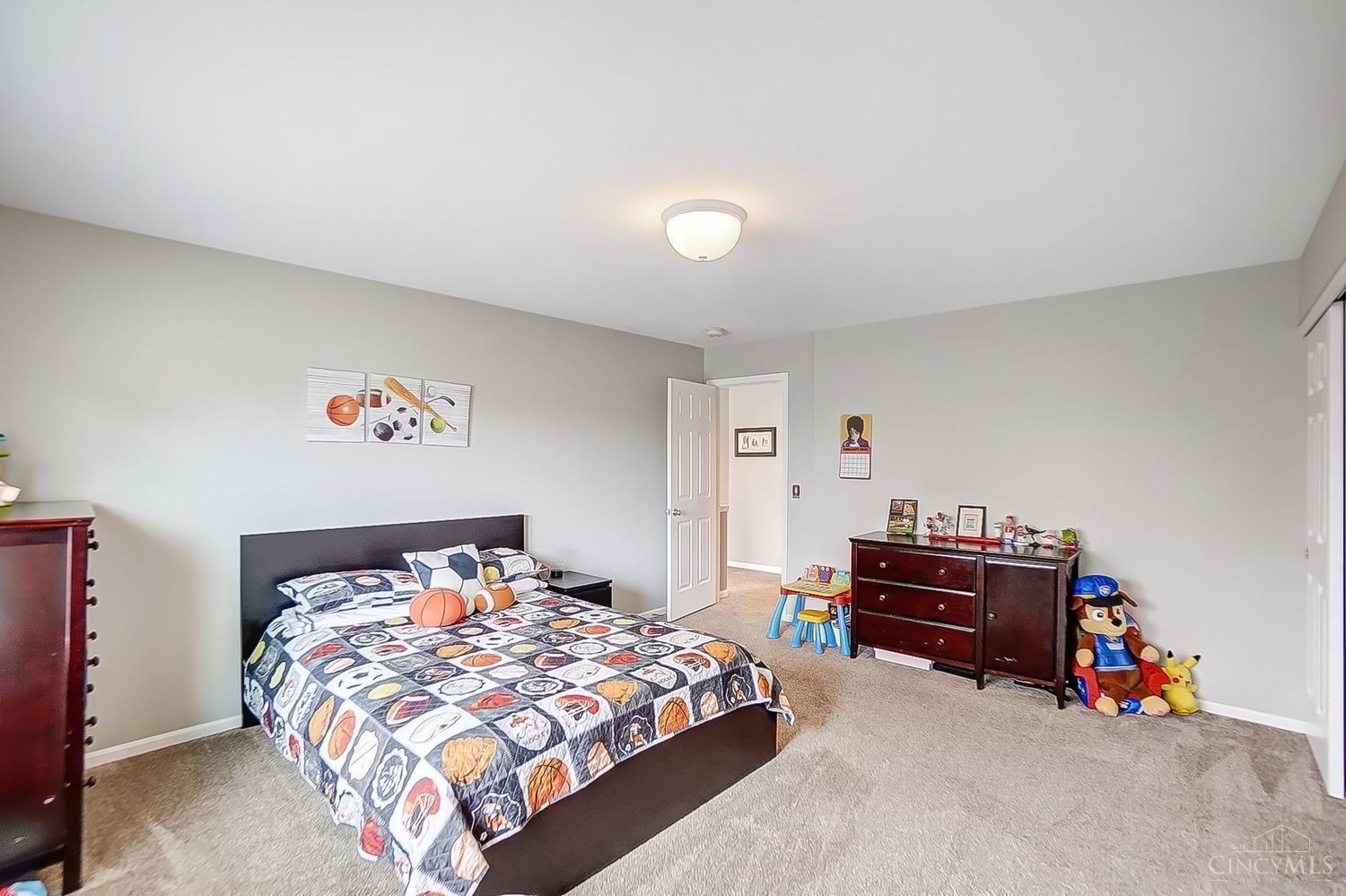 524 Laurelwood Drive