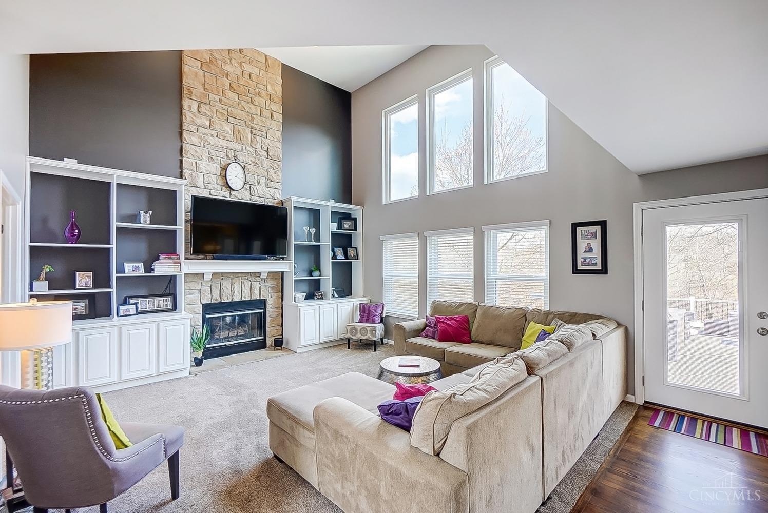 524 Laurelwood Drive