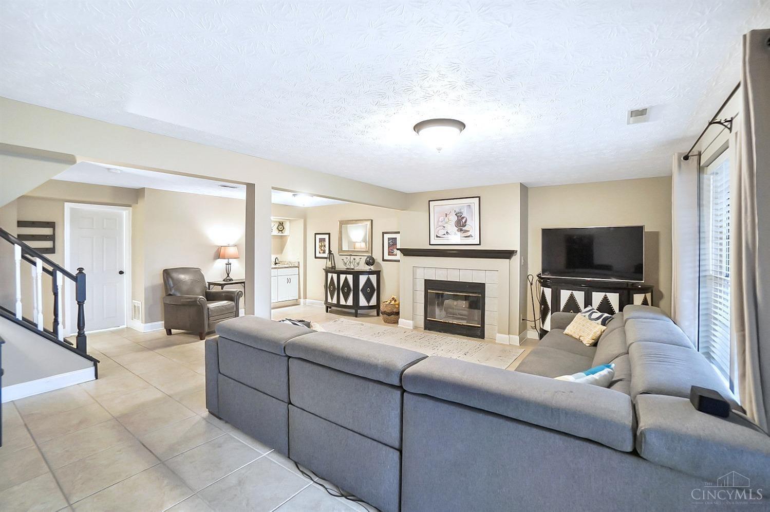 1730 Emerald Glade Lane