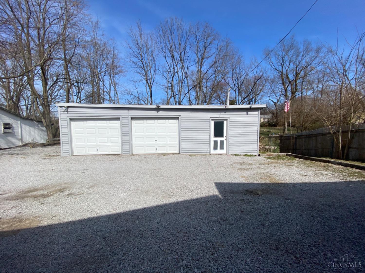320 Pleasant Street