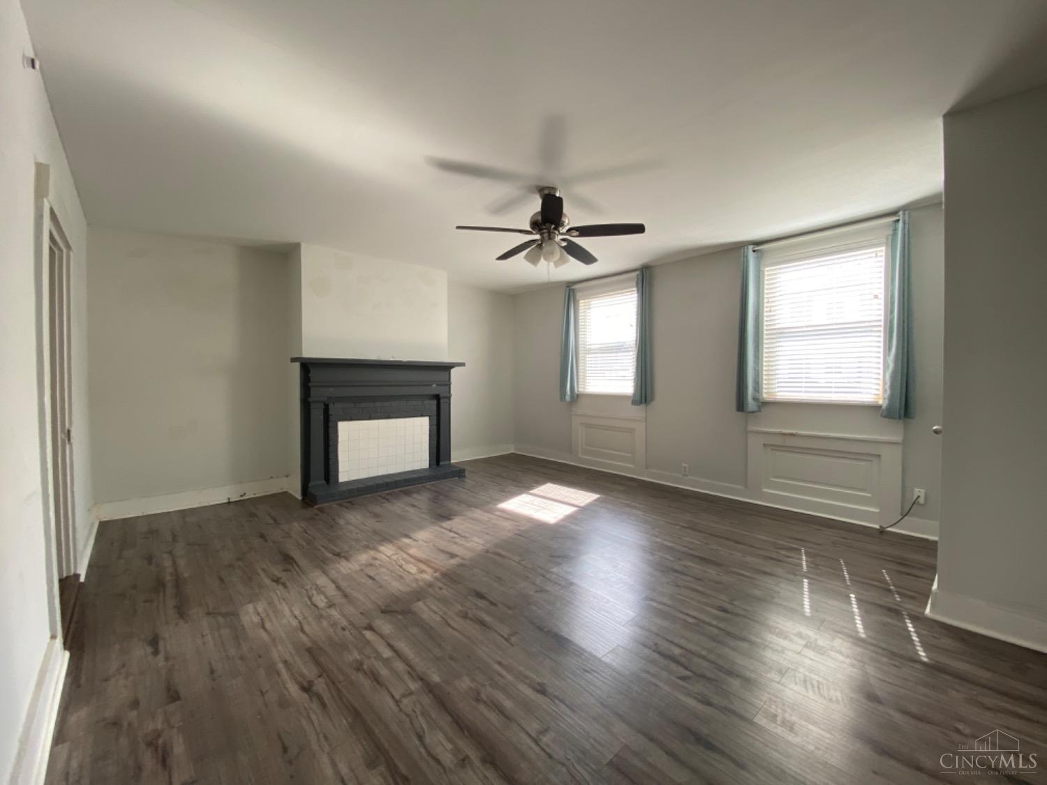 320 Pleasant Street