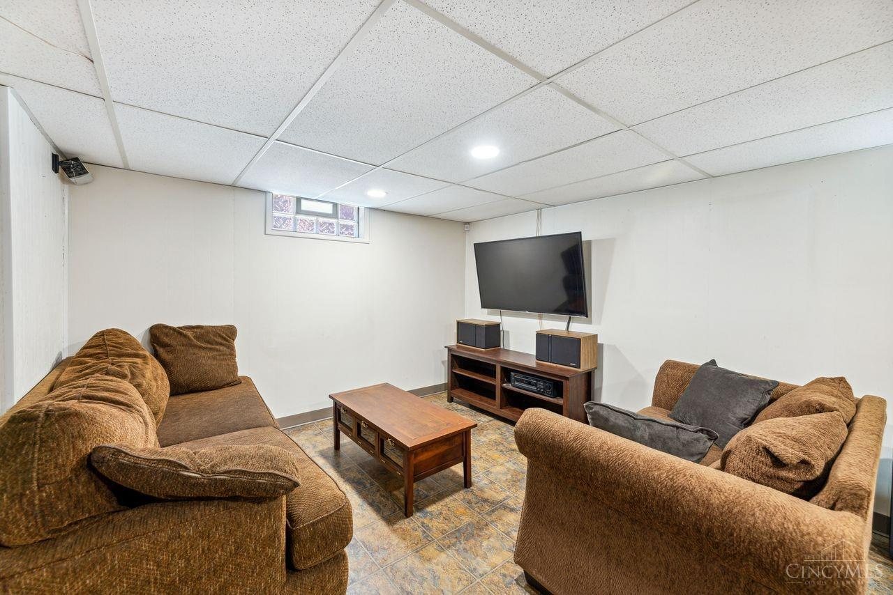 387 Inman Lane