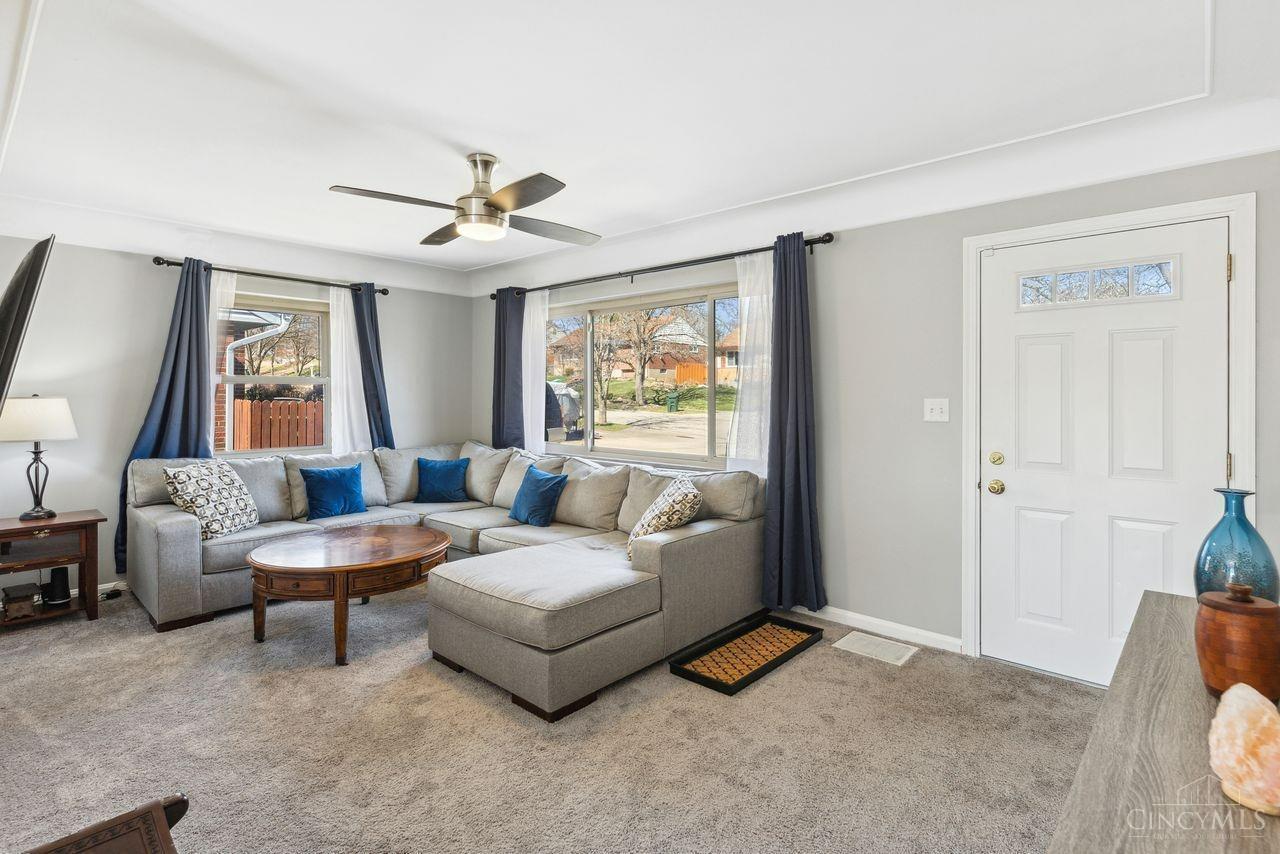 387 Inman Lane