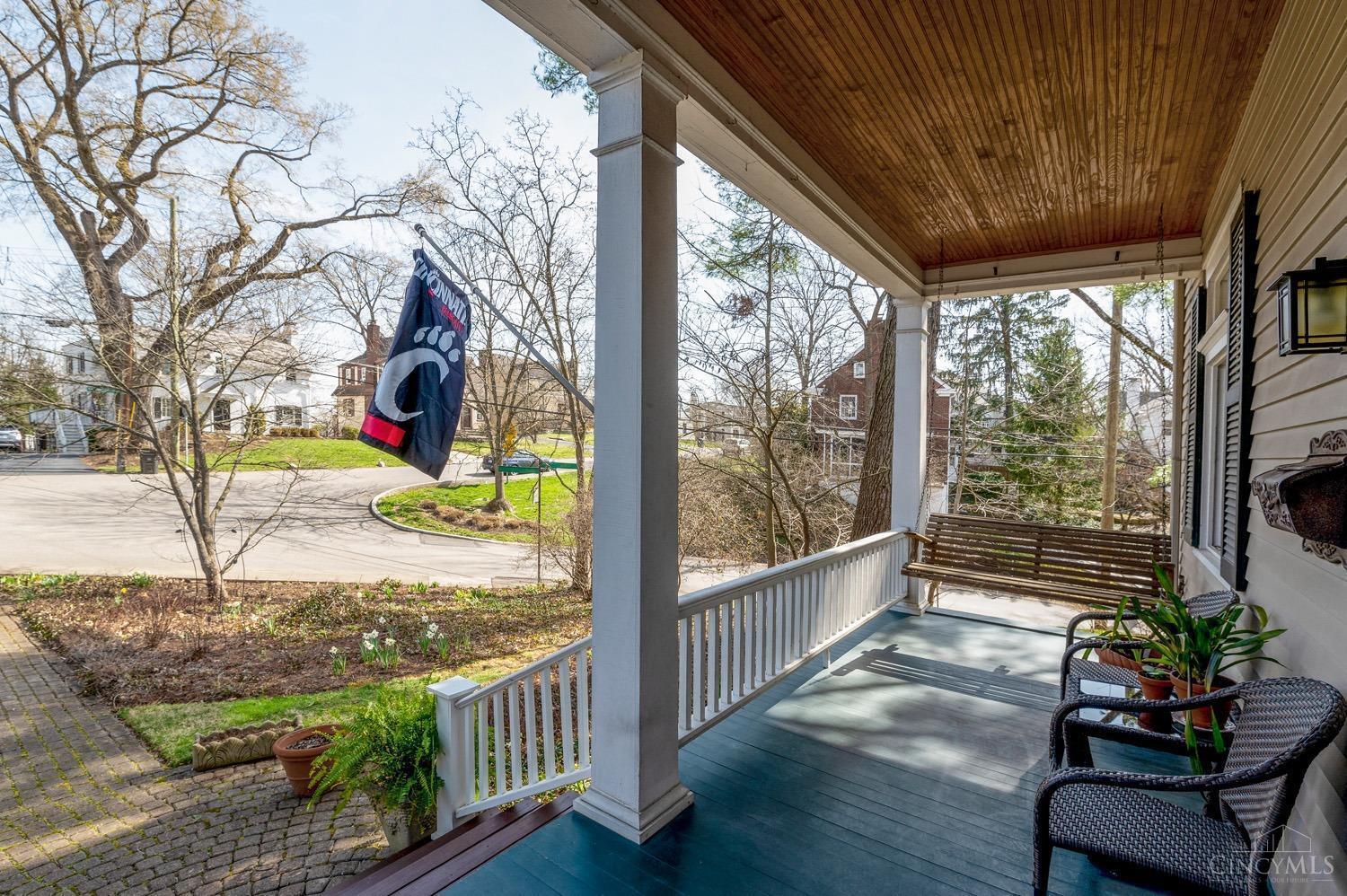 4850 Sheffield Avenue