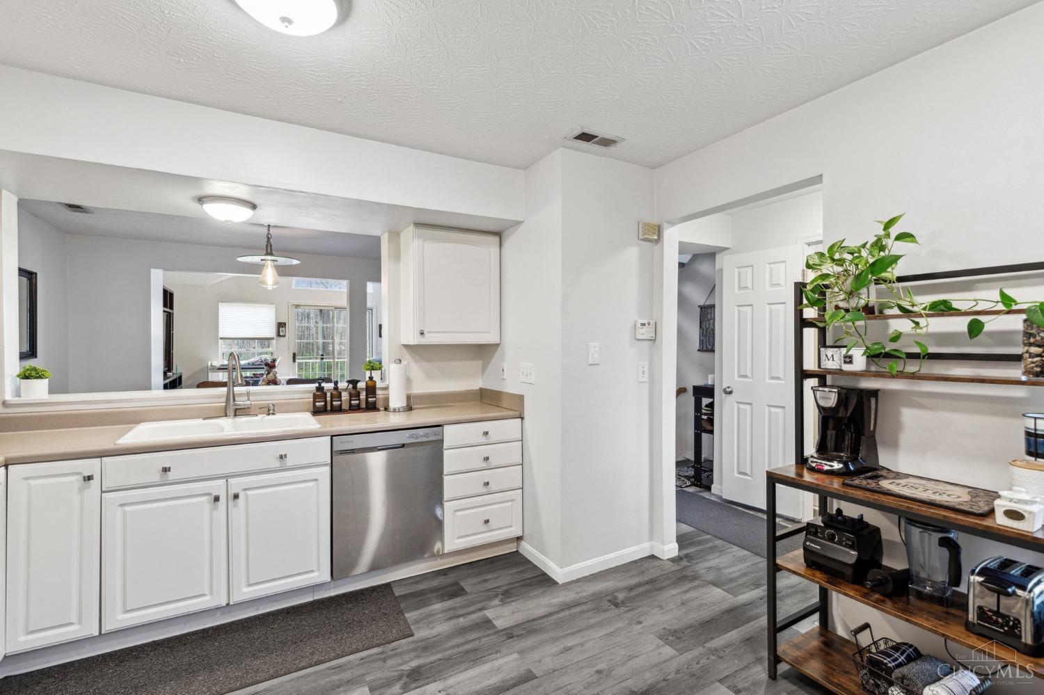 3910 Vineyard Green Drive