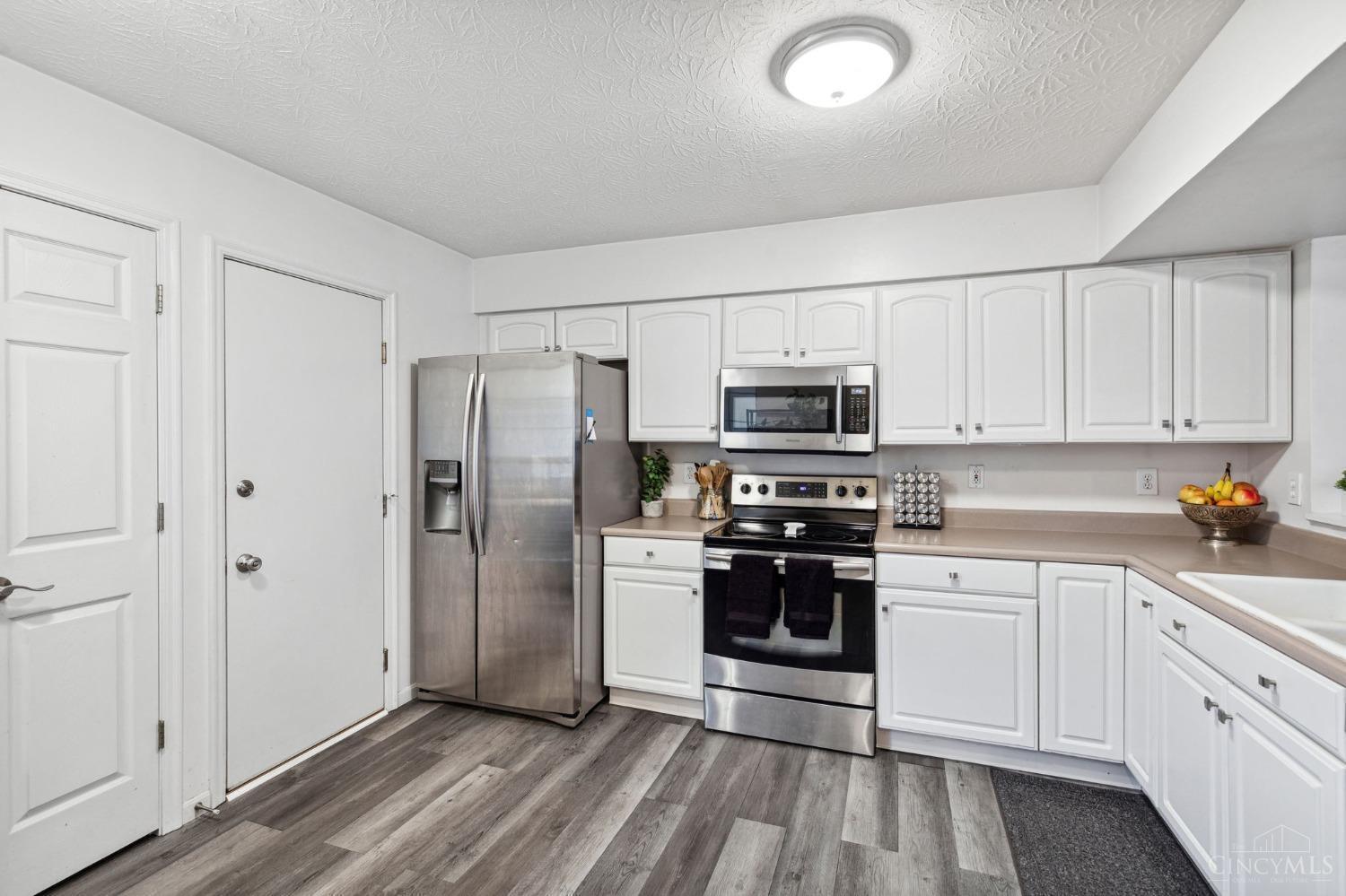3910 Vineyard Green Drive