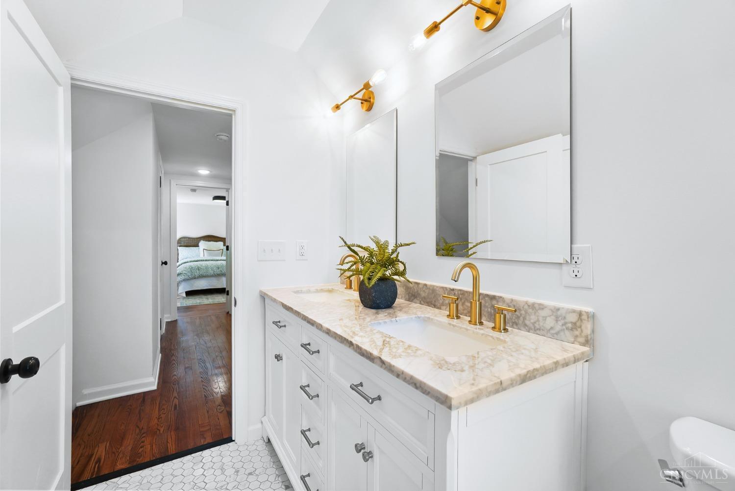 2832 Cortelyou Place