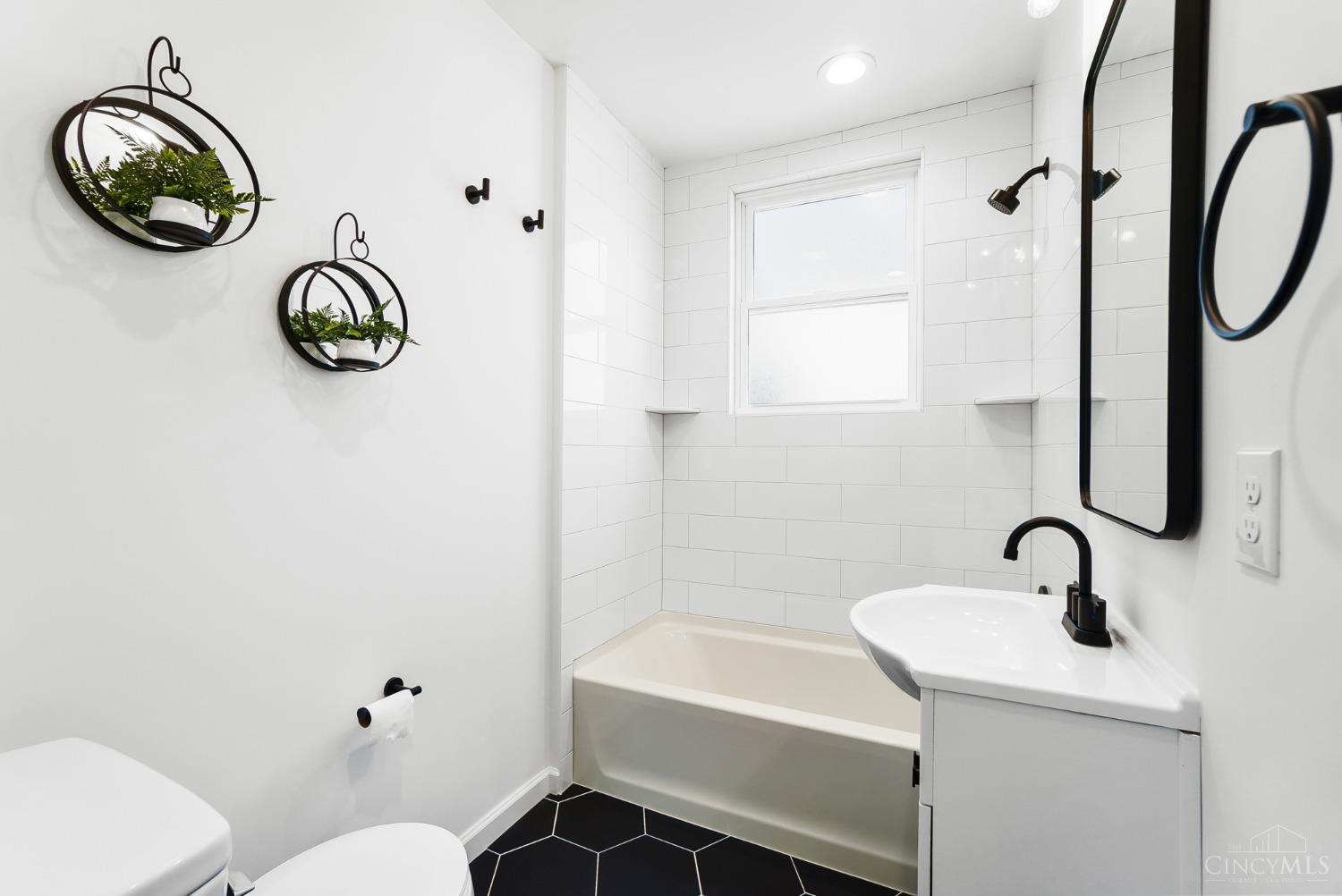 2832 Cortelyou Place