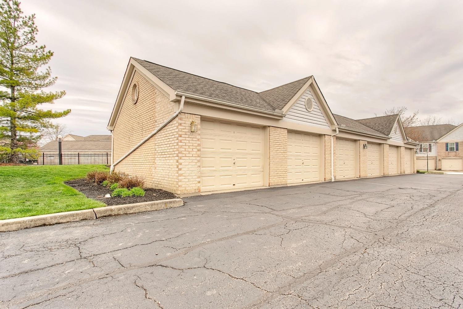 250 Gateway Drive B