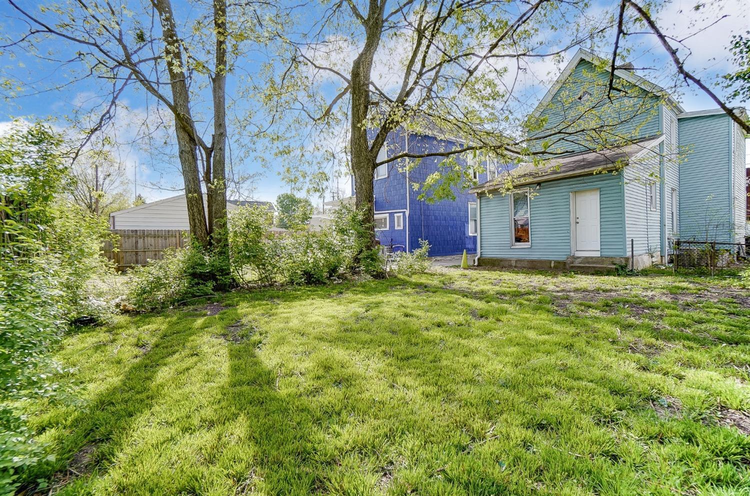 106 Township Street