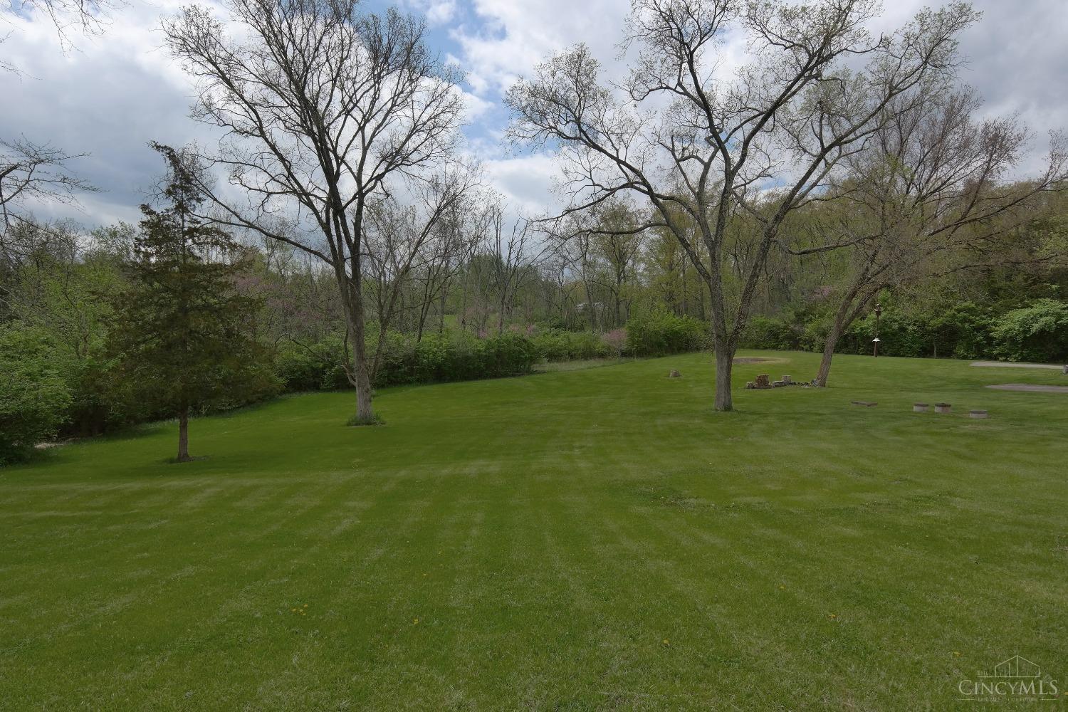 3929 Schoenling Road