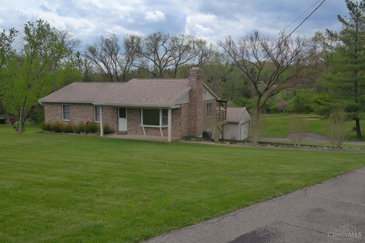 3929 Schoenling Road
