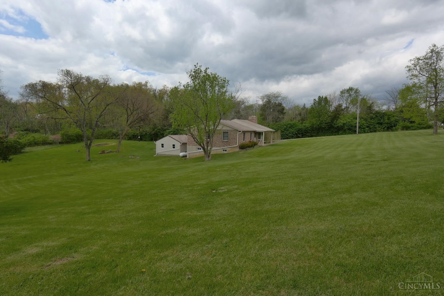 3929 Schoenling Road