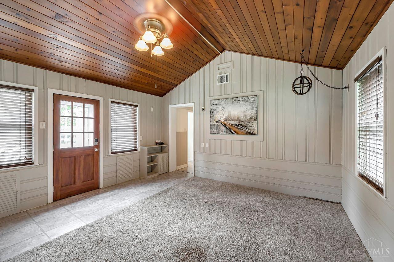 1399 Washington Circle