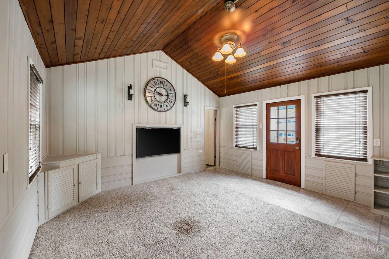 1399 Washington Circle
