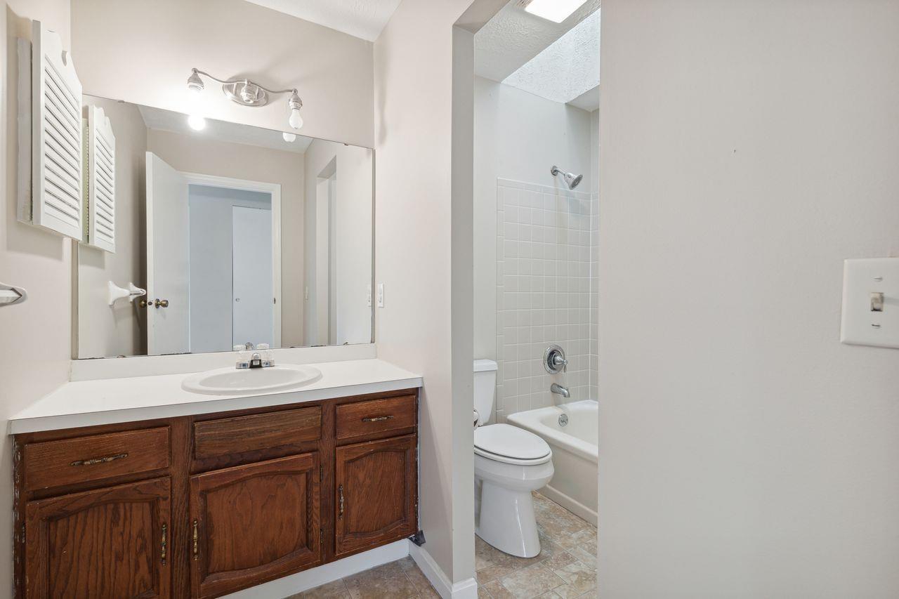 5261 Stirrup Court