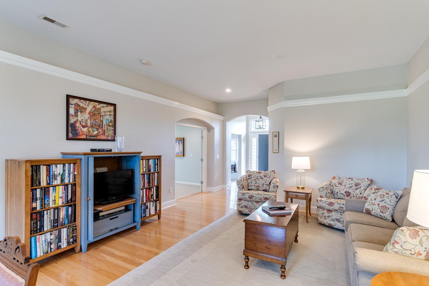 3519 MacPherson Place