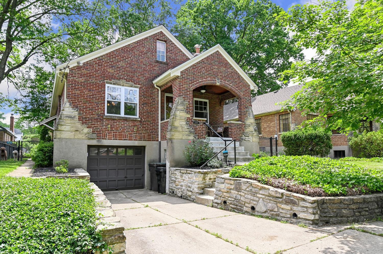 3307 De Forest Drive