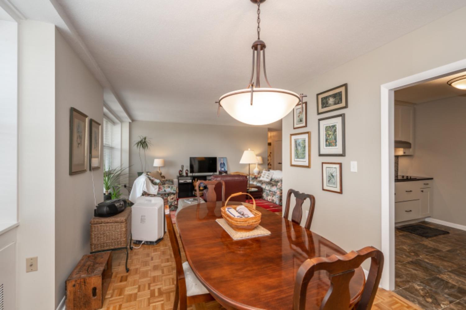 2444 Madison Road 512