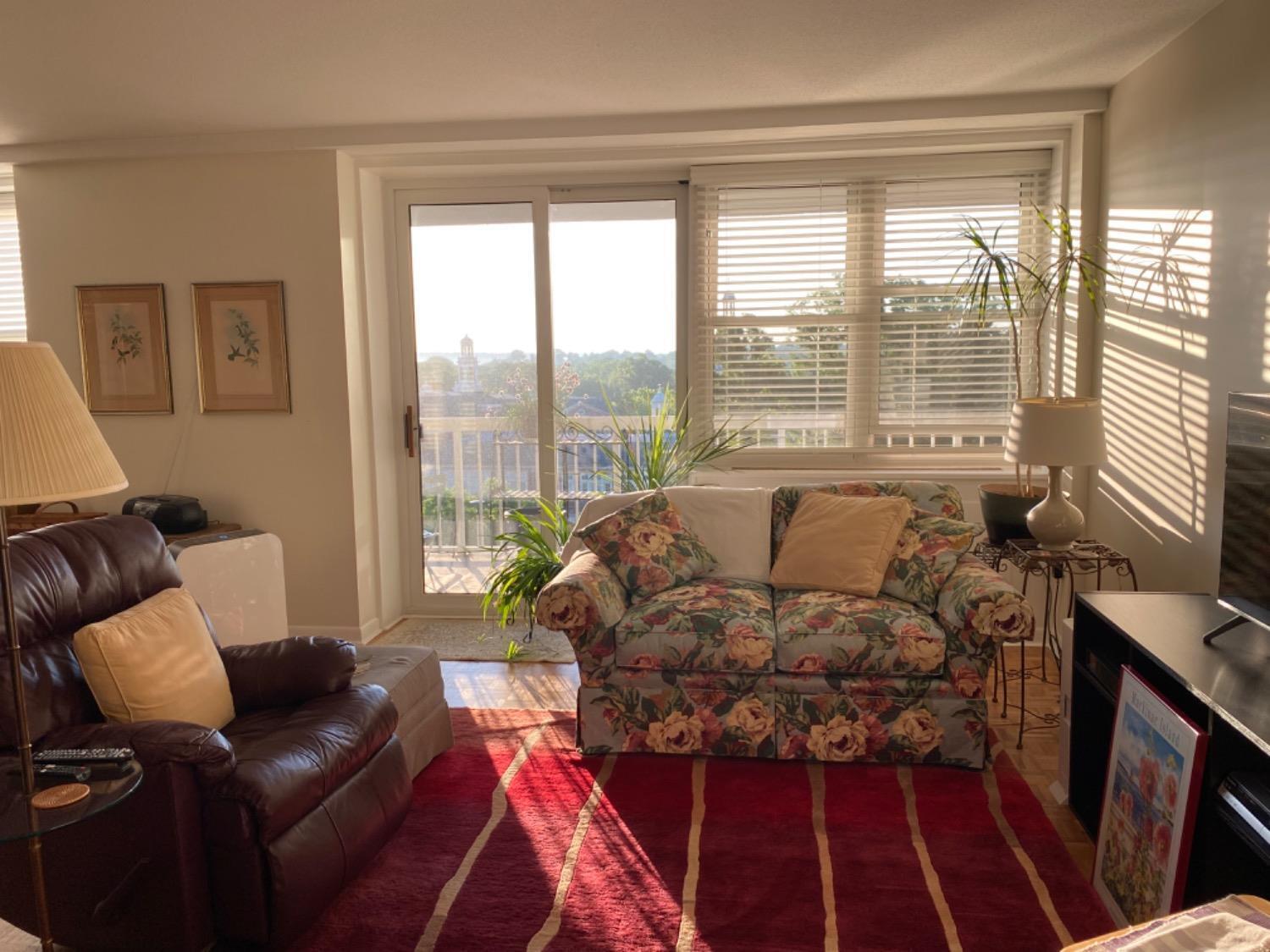 2444 Madison Road 512