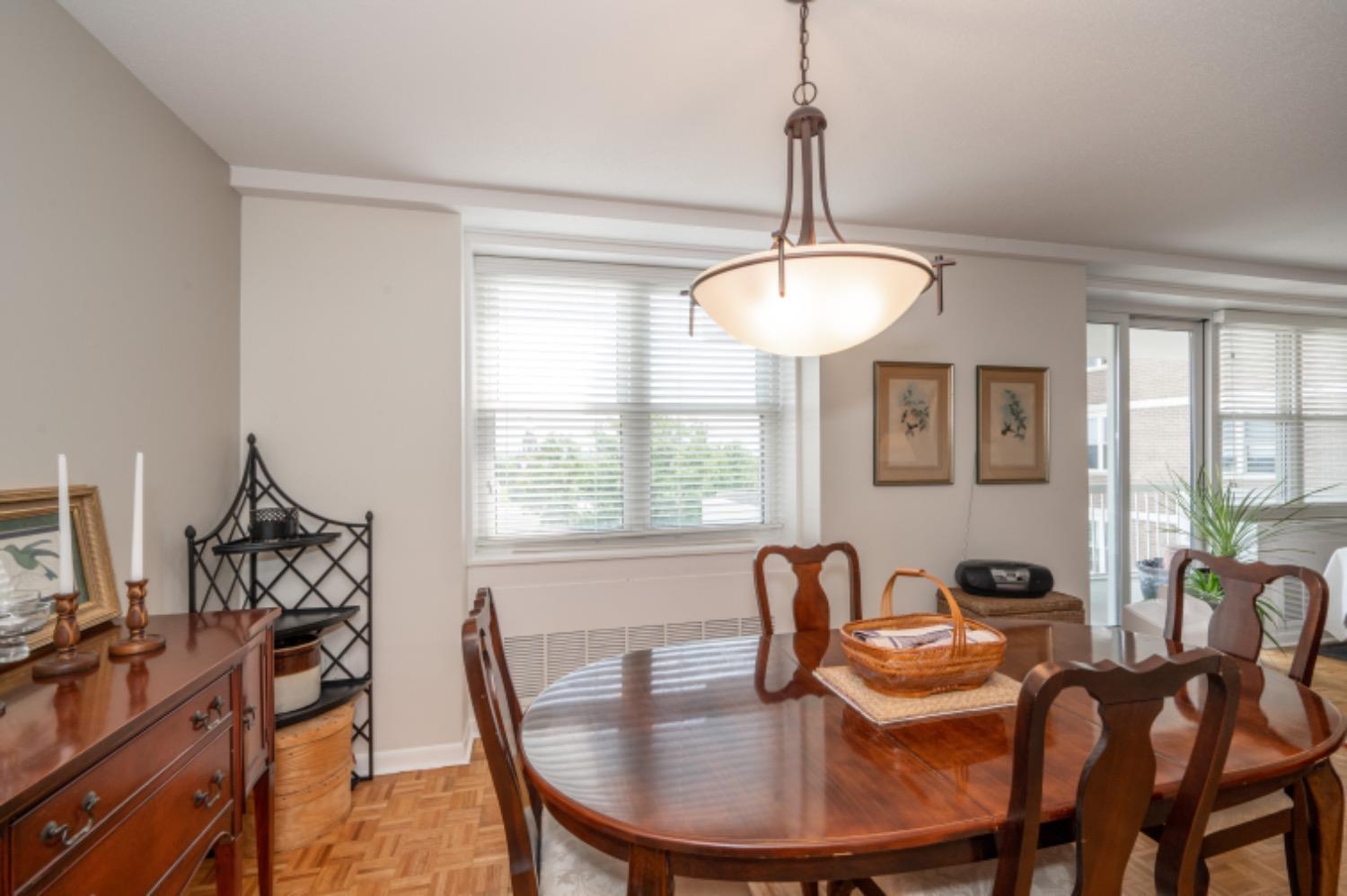 2444 Madison Road 512