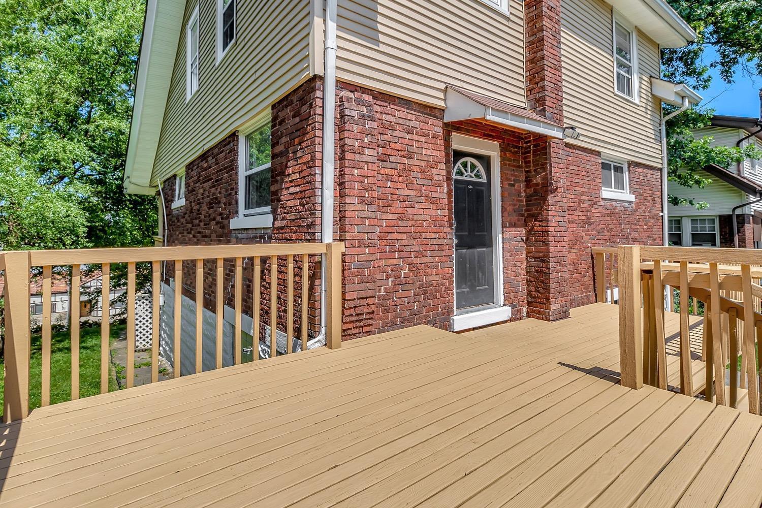 5458 Montgomery Road
