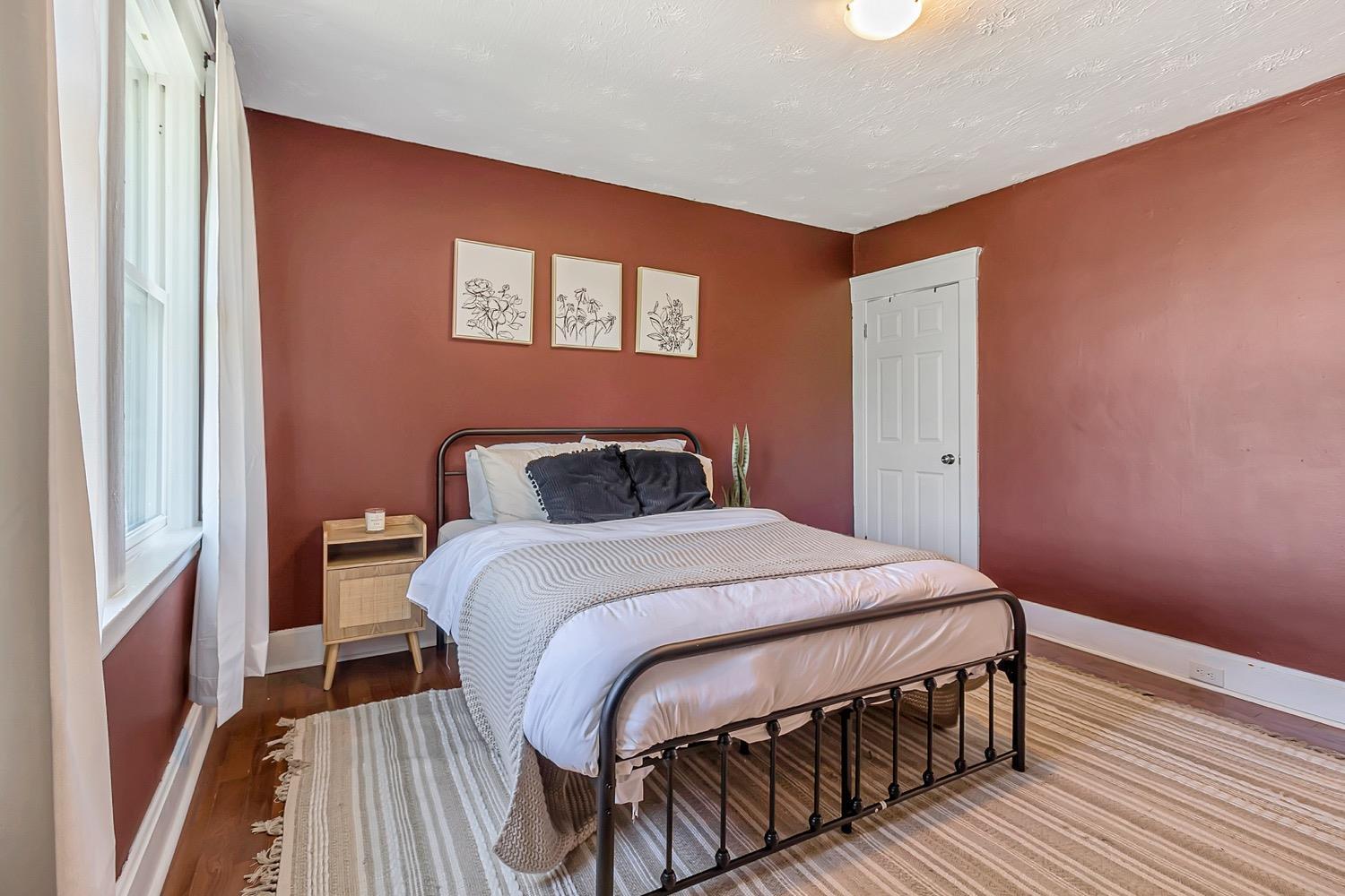5458 Montgomery Road