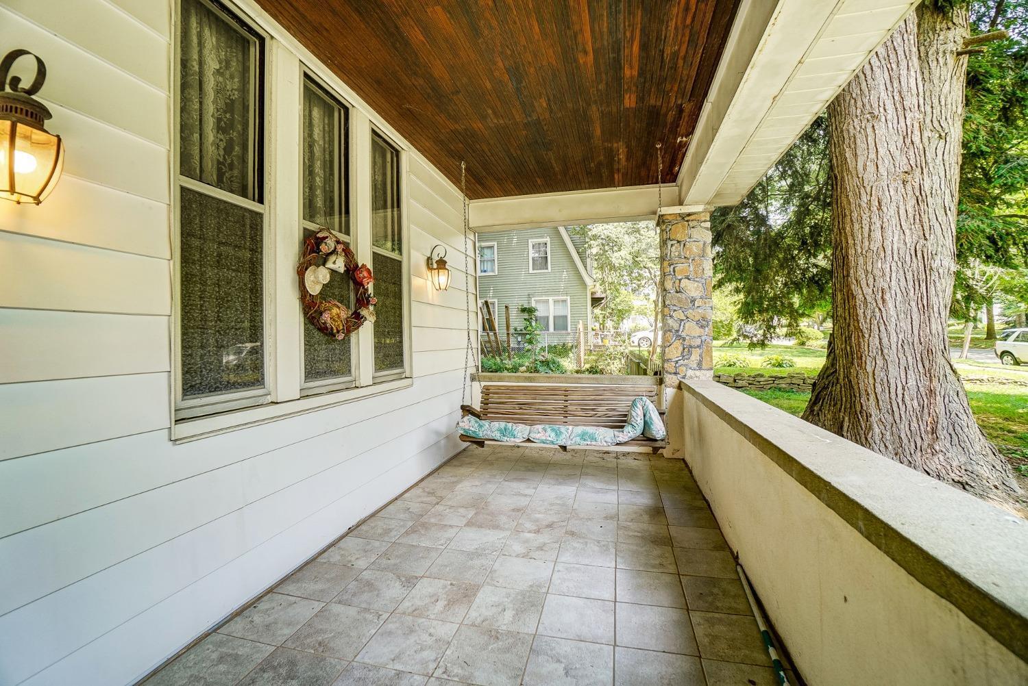 203 Twain Avenue