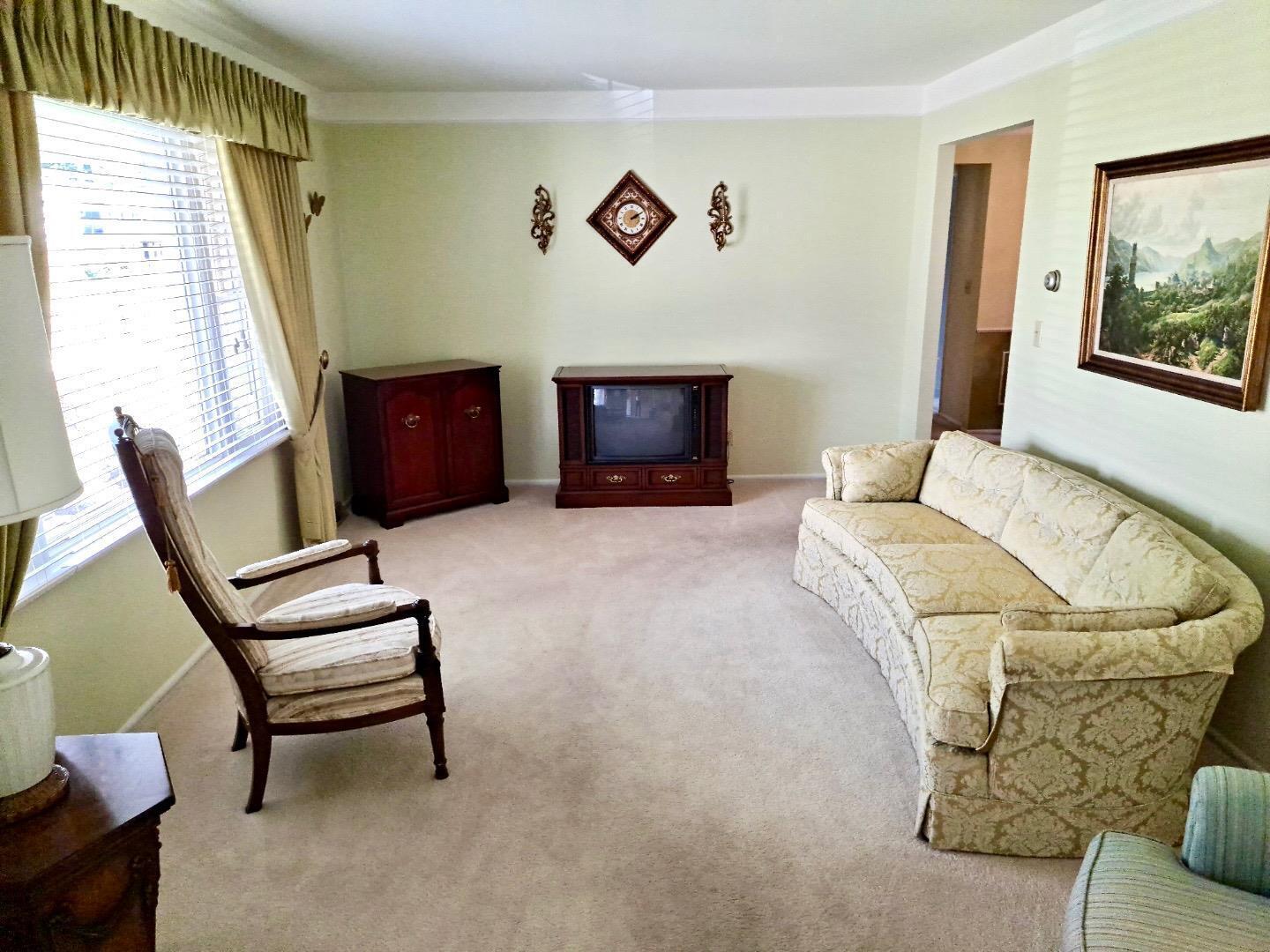5359 Cannas Drive