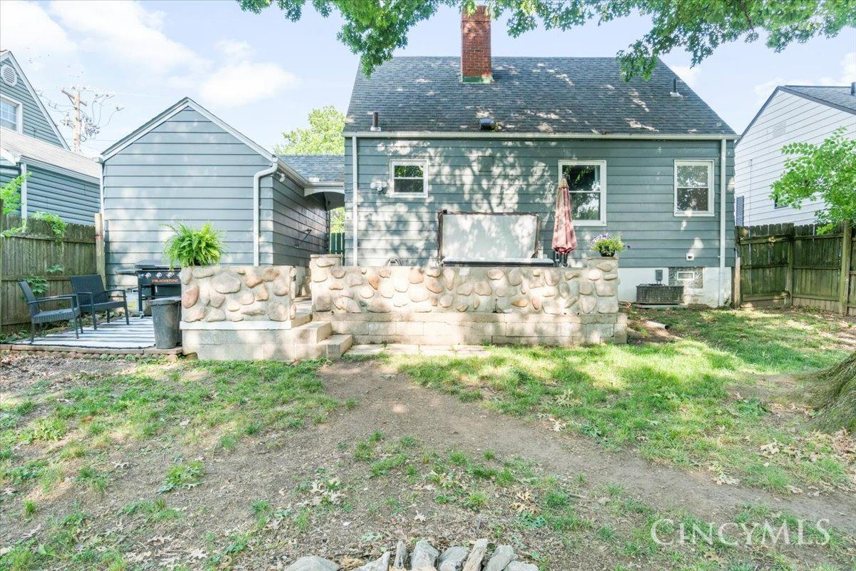 7825 Plainfield Road