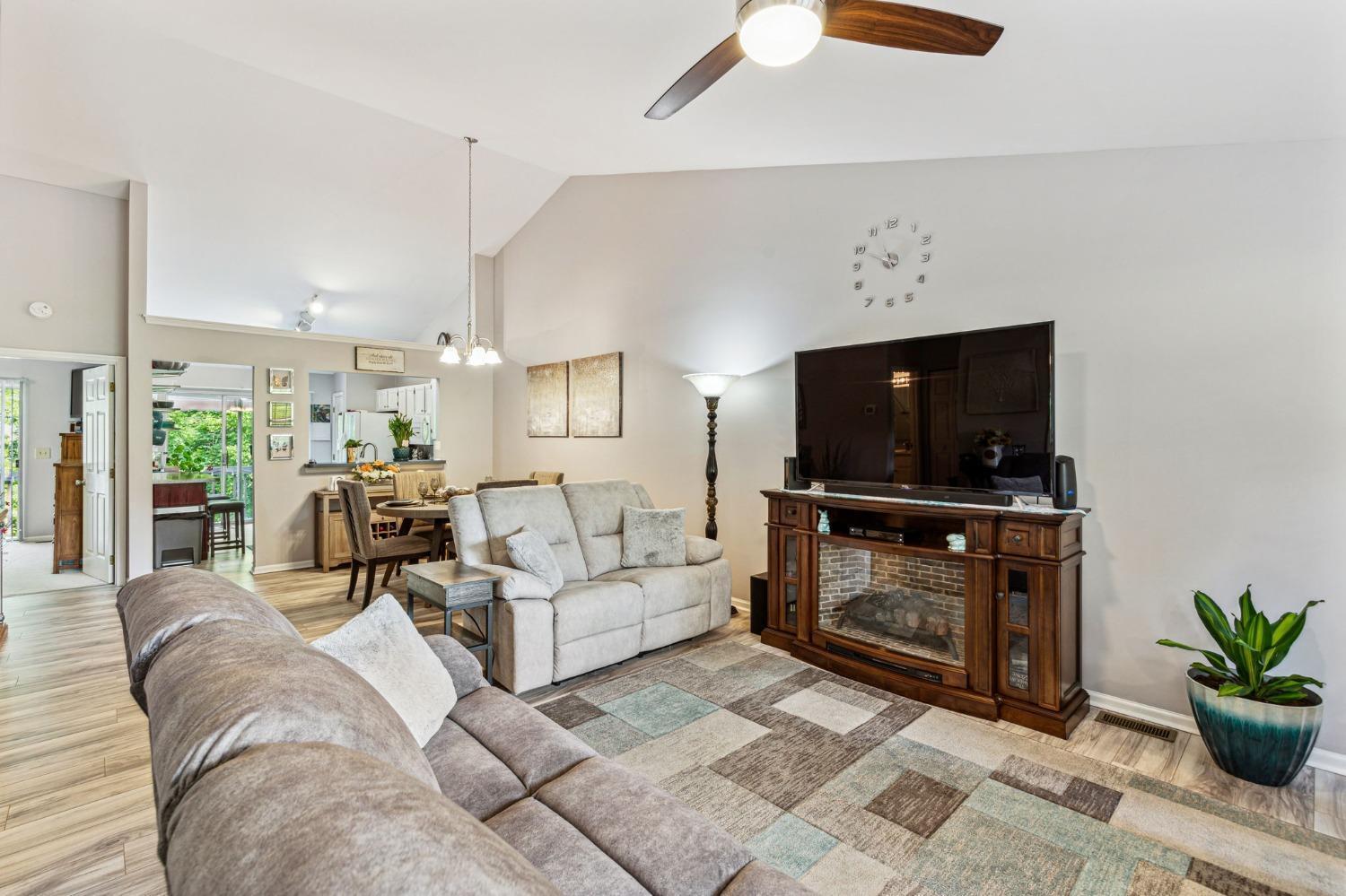 34 Stillmeadow Drive 6
