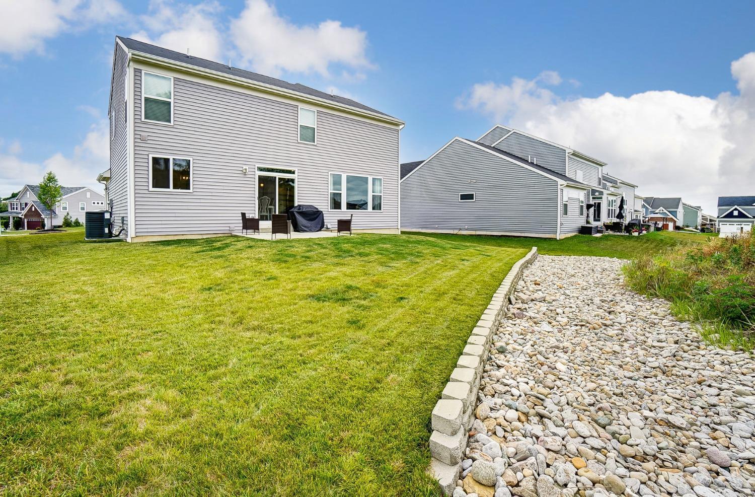 7004 Daybreak Drive