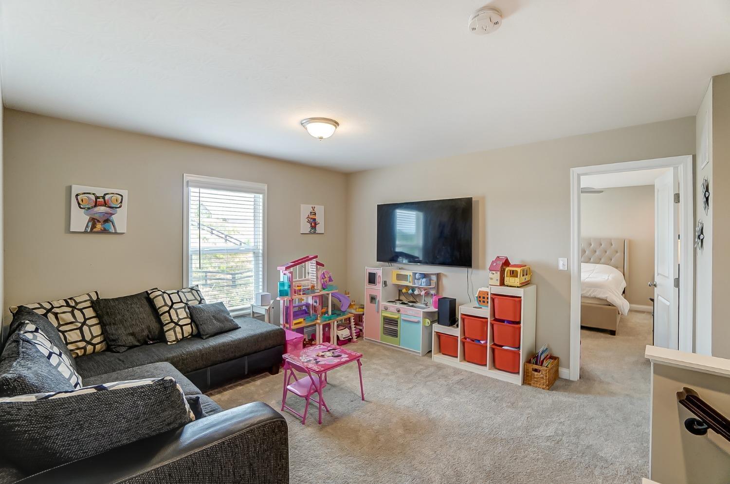 7004 Daybreak Drive