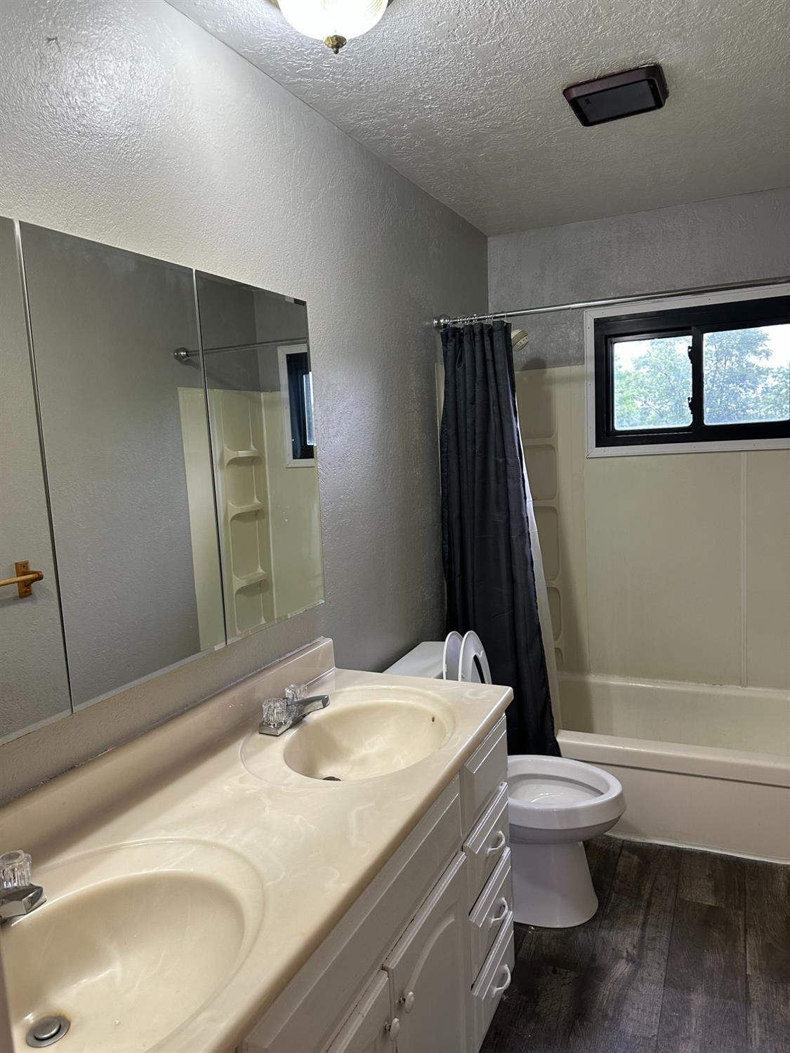 2845 Brampton Drive