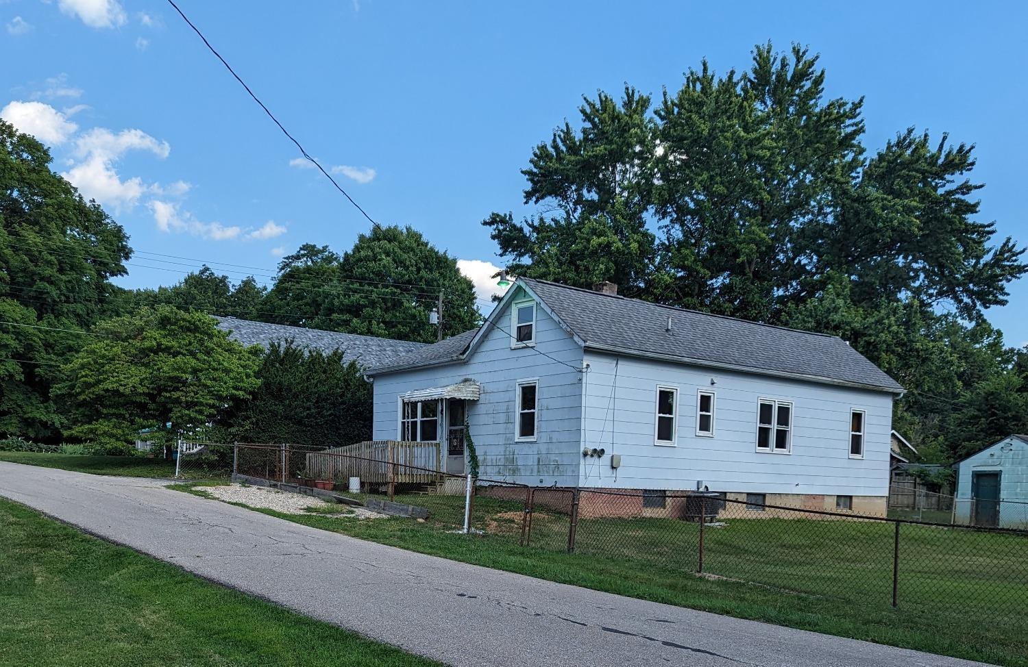 383 Rule Street