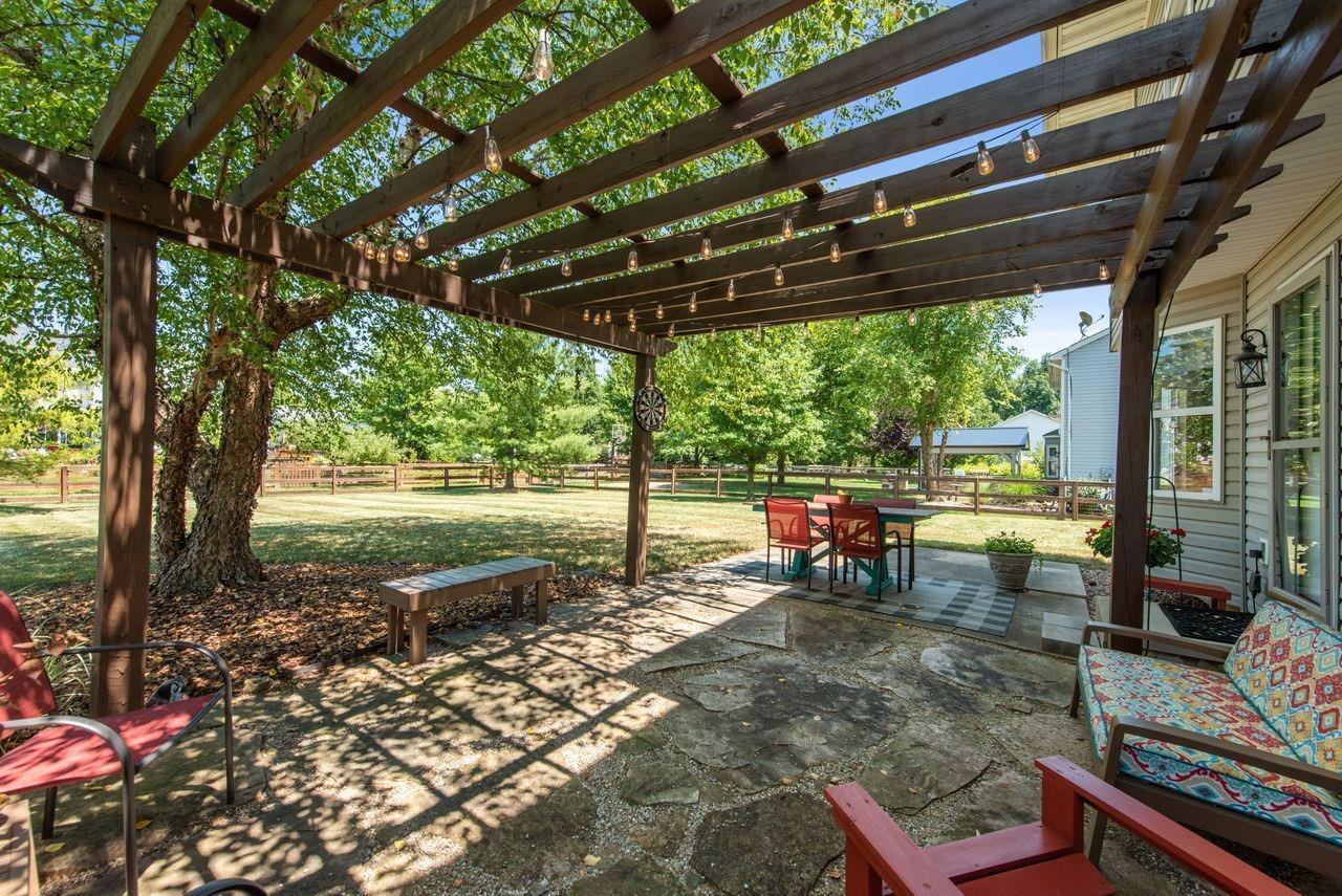 806 Hamlin Drive