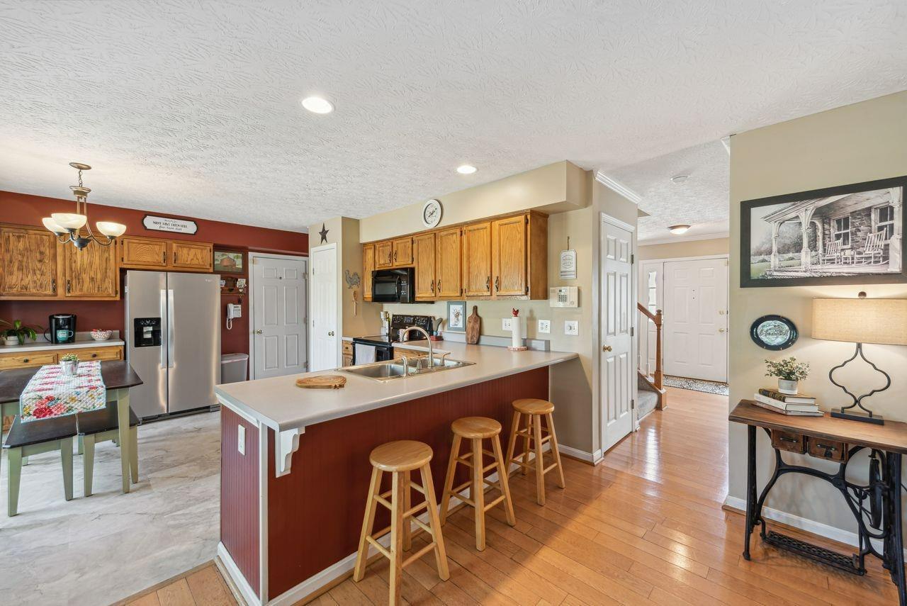 806 Hamlin Drive