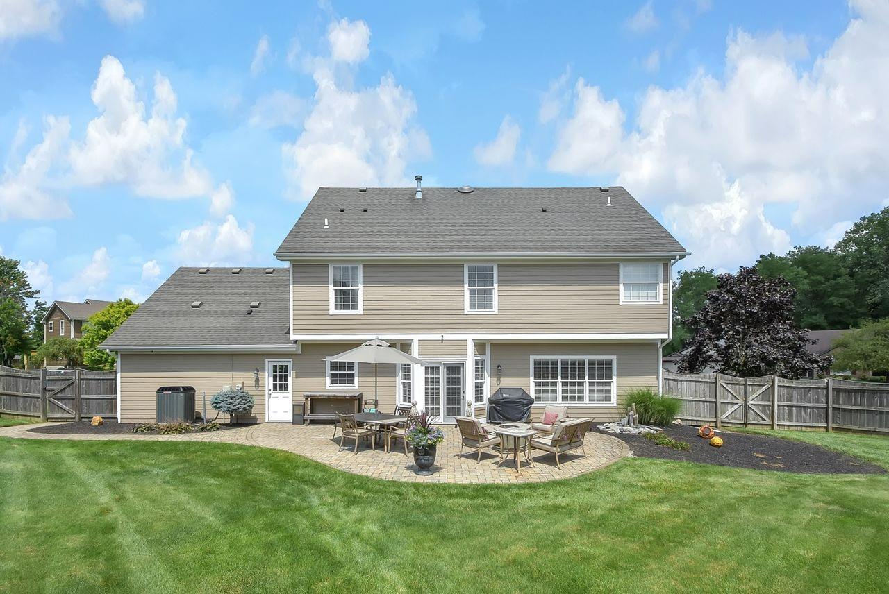 1600 Sunnington Grove