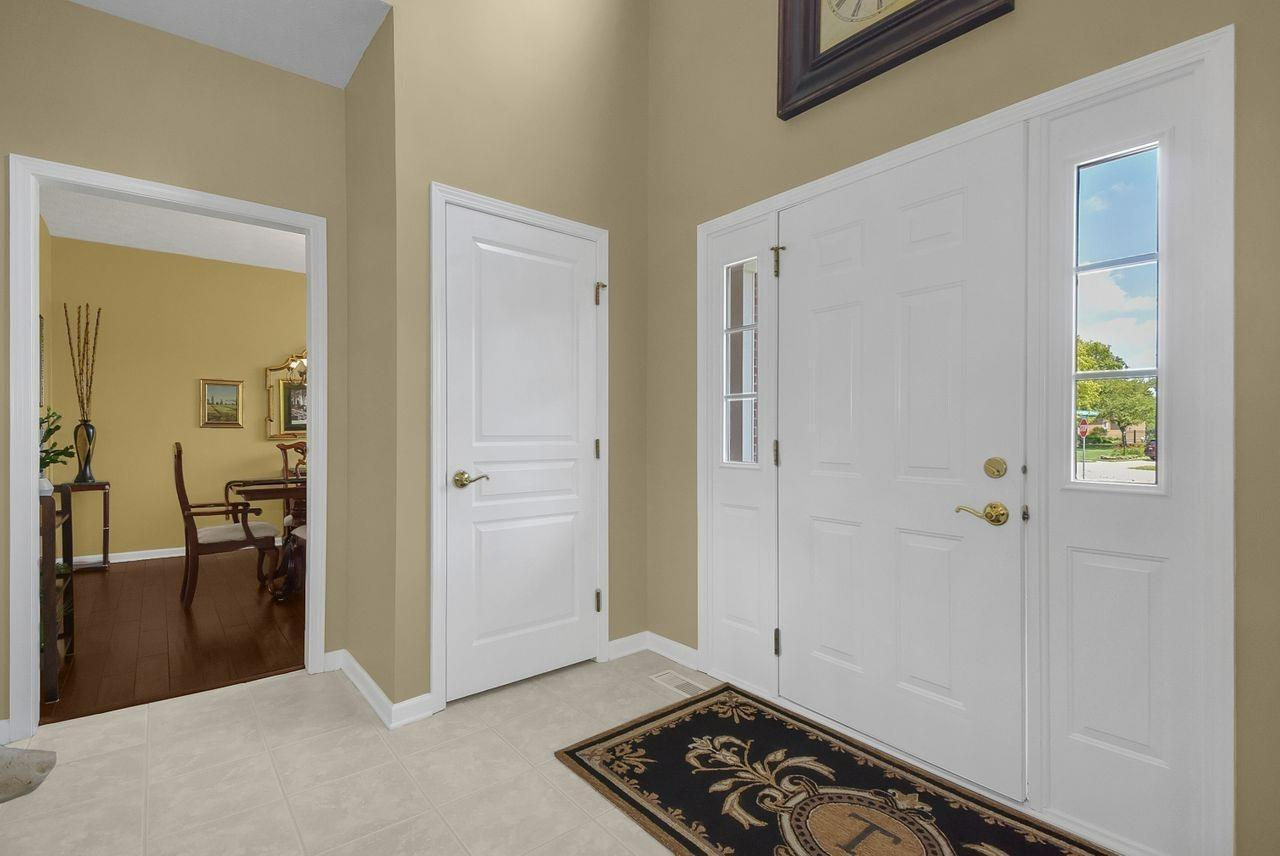 1600 Sunnington Grove