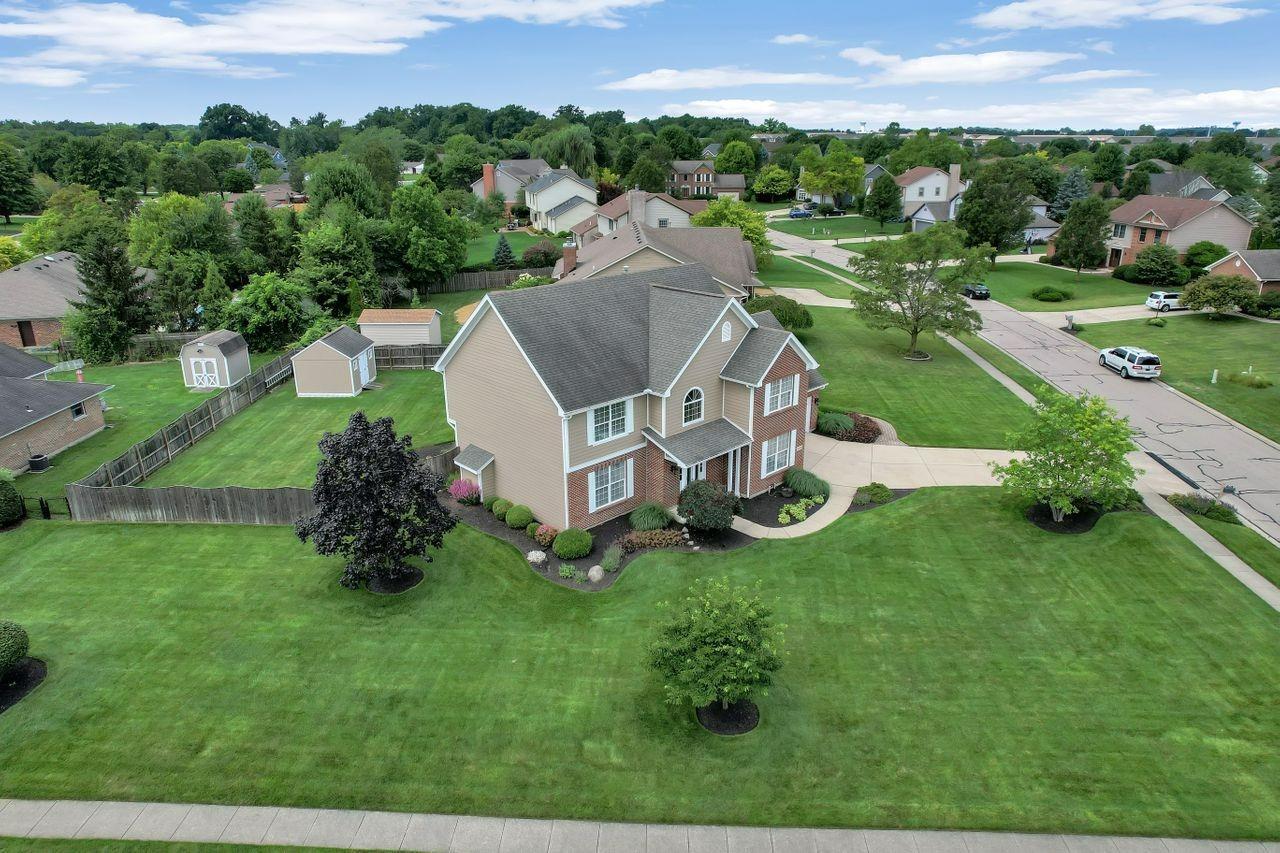 1600 Sunnington Grove