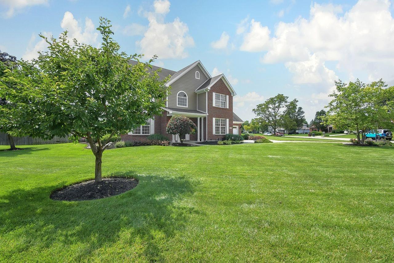 1600 Sunnington Grove